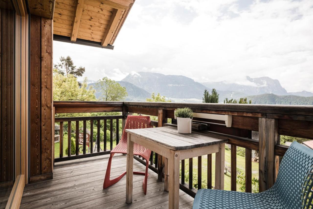 Pension Haus Tirol Лайон Экстерьер фото